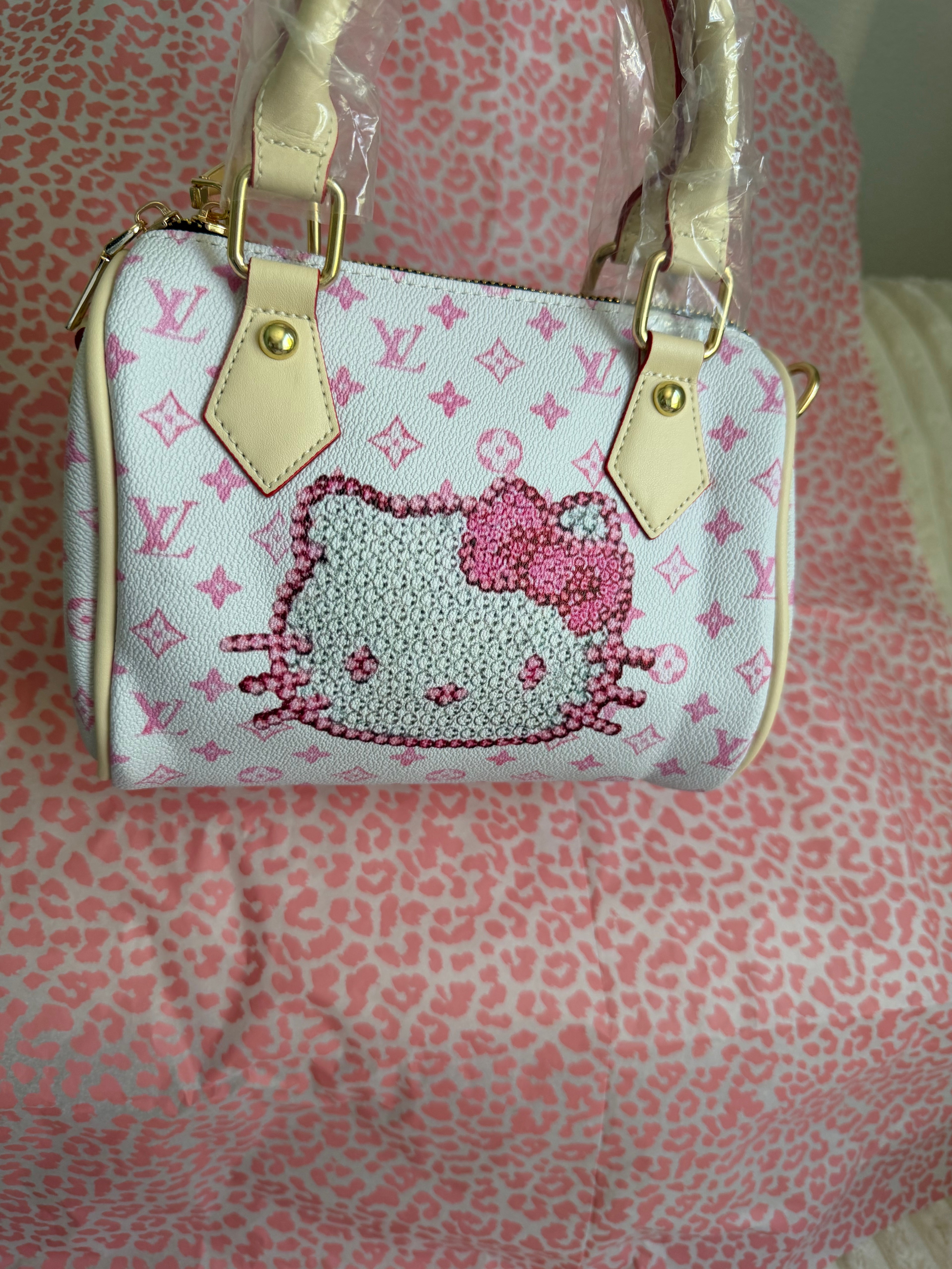 Pink and White Hello Kitty Purse